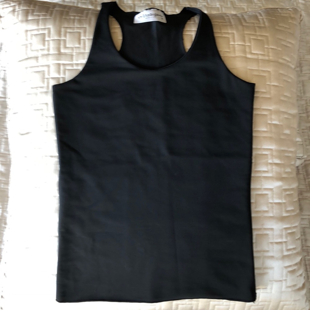 Vindigo tank top.